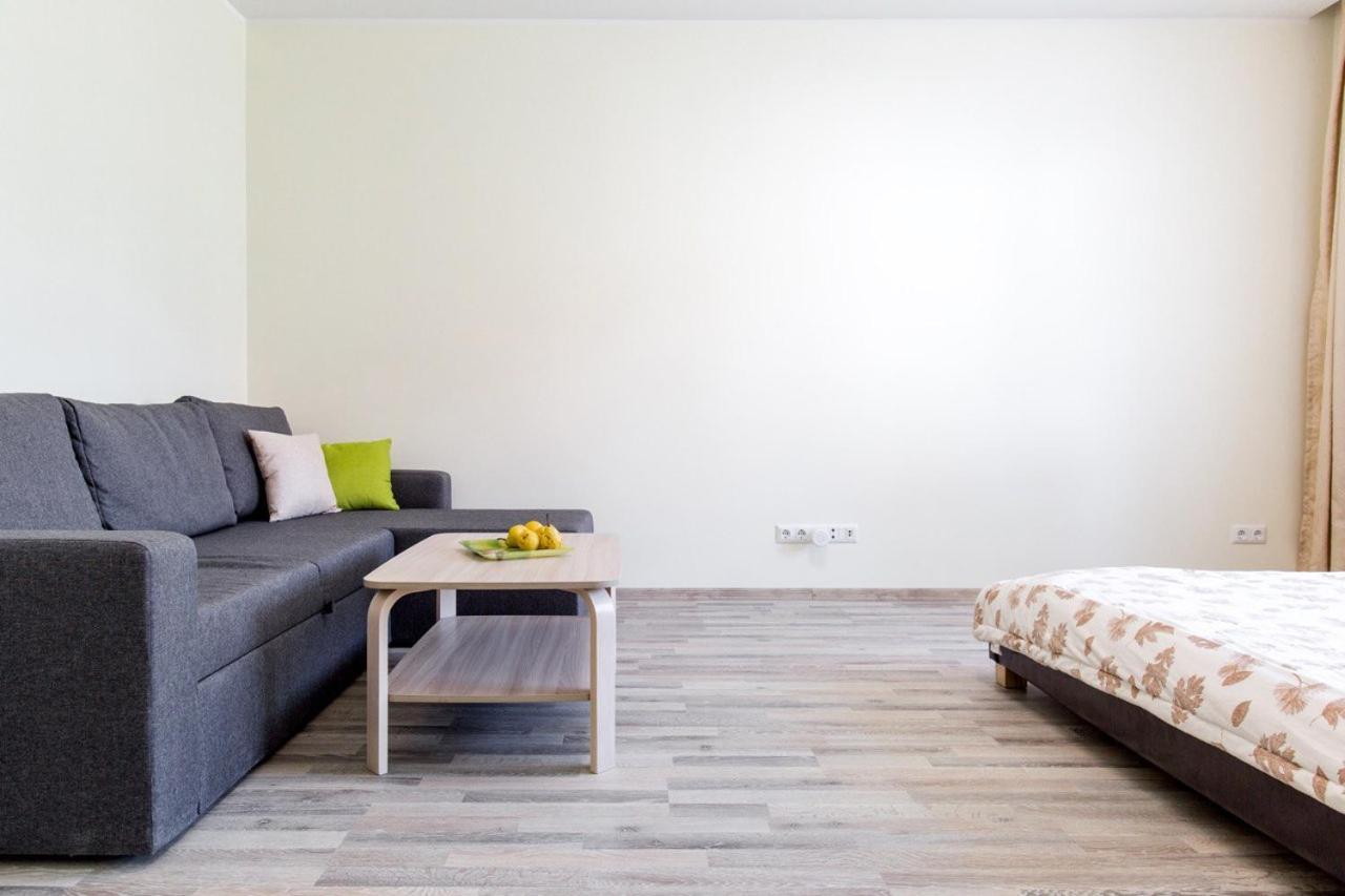 Sunny Apartment Near Bus Station Tallinn Exteriér fotografie